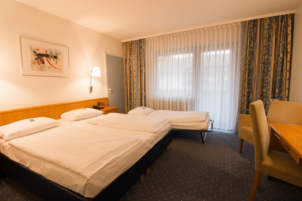 Parkhotel Frankfurt-Roedermark Rodgau Exterior photo
